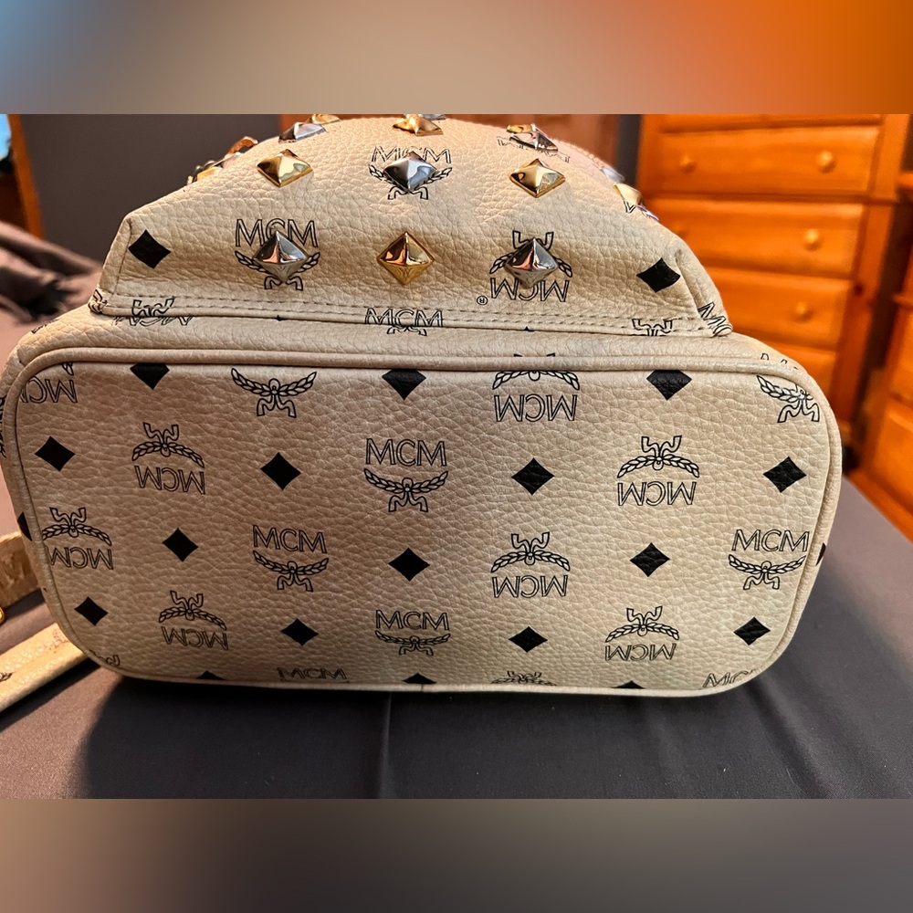 MCM Beige Visetos Silver and Gold Pyramid Studded Backpack with Dust Bag - Picture 13 of 16